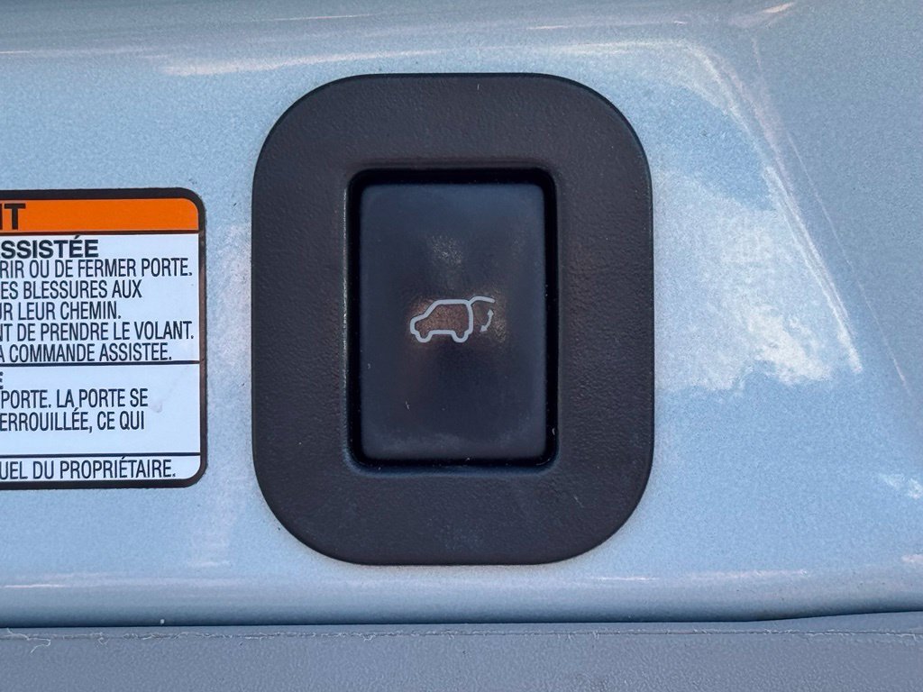 Used 2017 Toyota Sienna XLE Premium FWD image 44