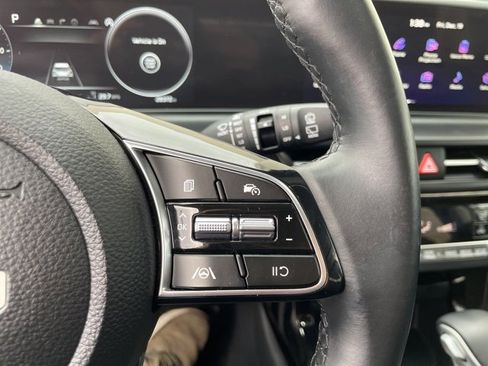 Certified 2024 Kia Seltos S image 20