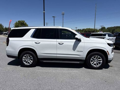 Used 2025 Chevrolet Tahoe LT AWD/4WD image 5