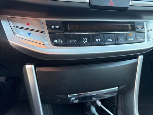 Used 2013 Honda Accord EX-L image 25