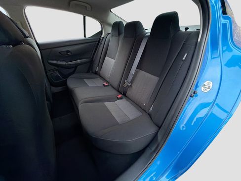 Used 2025 Nissan Sentra SV image 26