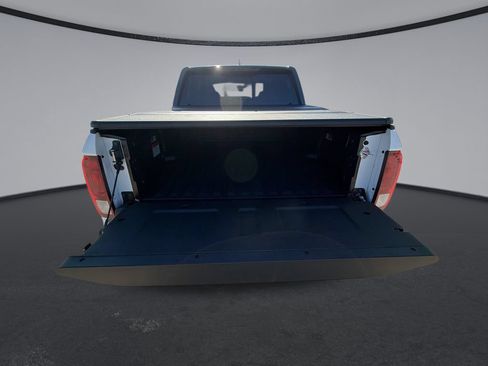 Used 2025 Honda Ridgeline TrailSport image 13