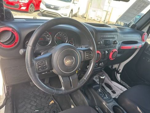 Used 2014 Jeep Wrangler Sport w/ Quick Order Package 24S AWD/4WD image 12