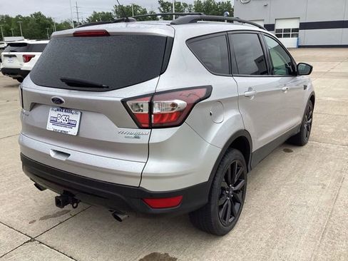Used 2017 Ford Escape Titanium AWD/4WD image 12
