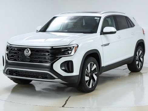 New 2026 Volkswagen Atlas Cross Sport SEL image 1