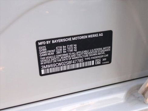 Certified 2025 BMW 330i Sedan w/ Premium Package image 24