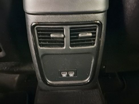 Used 2022 Chrysler 300 S RWD image 26