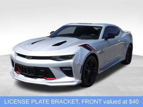Used 2017 Chevrolet Camaro SS w/ Redline Edition RWD image 10