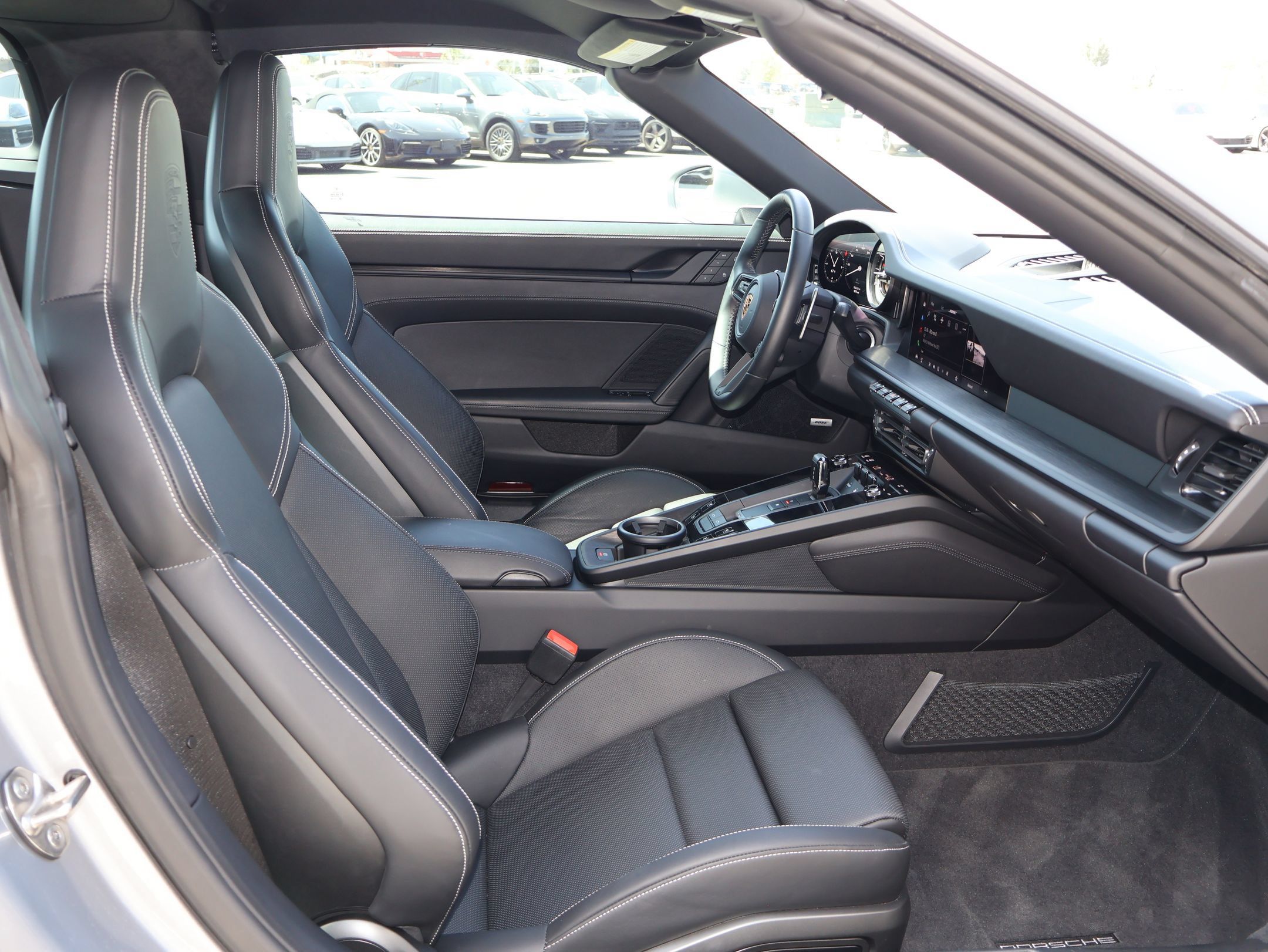 Certified 2022 Porsche 911 Targa 4 GTS w/ Premium Package AWD/4WD image 34