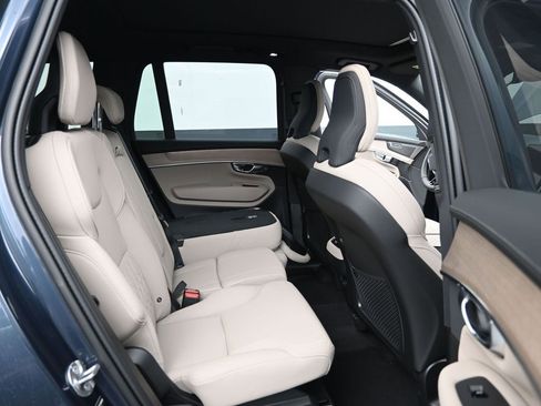 New 2026 Volvo XC90 B6 Plus AWD/4WD image 17