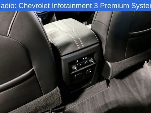 Used 2020 Chevrolet Traverse RS AWD/4WD image 13
