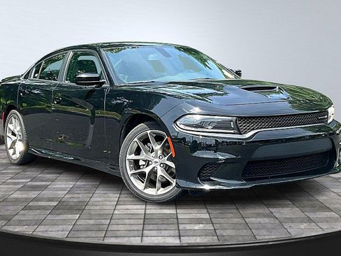 Used 2023 Dodge Charger GT image 2