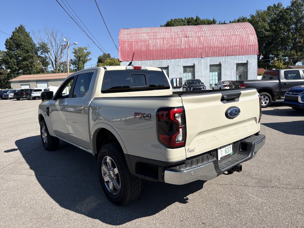 Used 2026 Ford Ranger Lariat w/ FX4 Off-Road Package AWD/4WD image 5