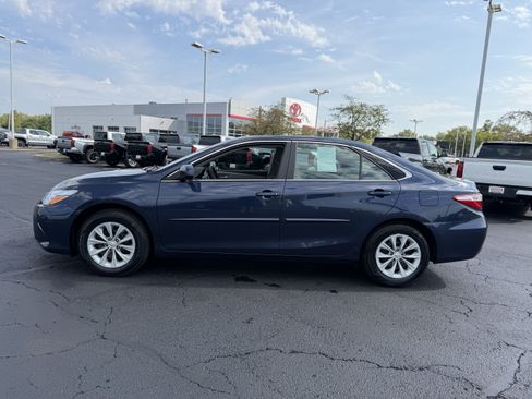 Used 2017 Toyota Camry LE w/ Protection Package (Q2) FWD image 4