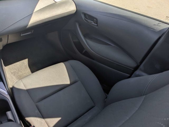 Used 2024 Toyota Corolla LE FWD image 16