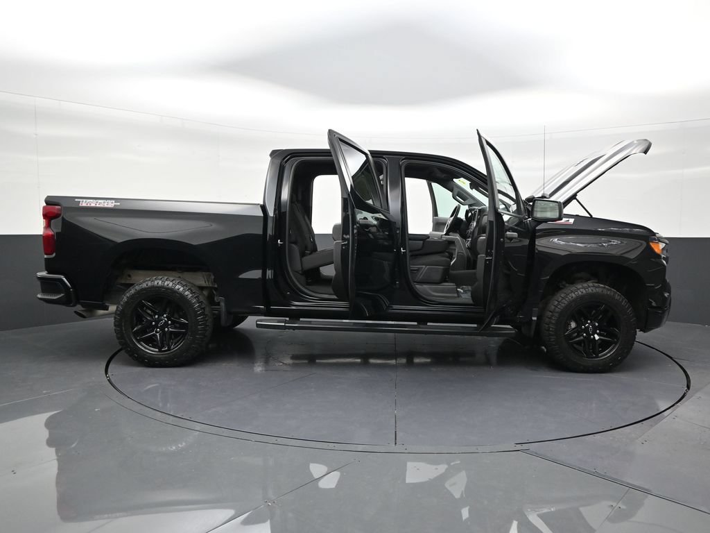 Used 2024 Chevrolet Silverado 1500 Custom Trail Boss AWD/4WD image 26