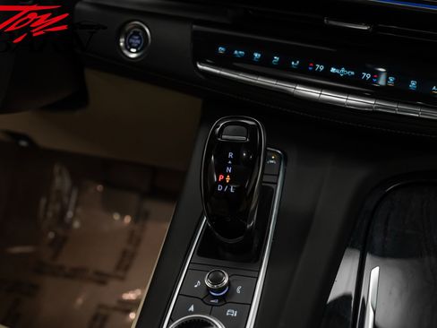 Used 2021 Cadillac Escalade Premium Luxury w/ Driver Assist Tech Package image 38