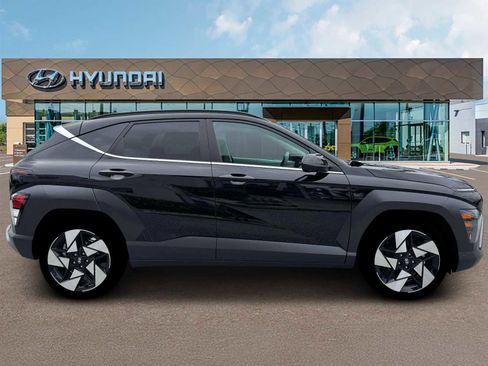 New 2026 Hyundai Kona Limited FWD image 9