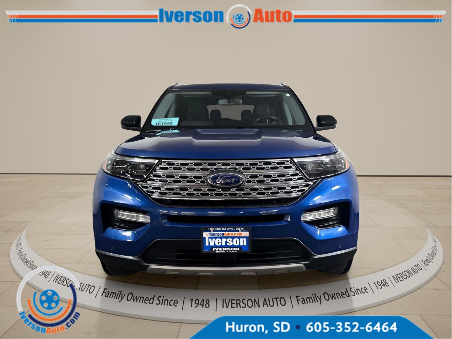 Used 2020 Ford Explorer Limited w/ Class III Trailer Tow Package AWD/4WD image 3