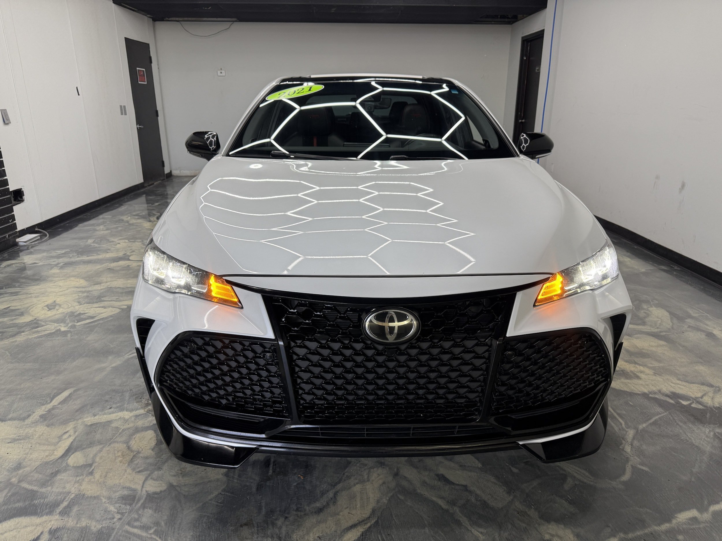 Used 2021 Toyota Avalon TRD FWD image 7