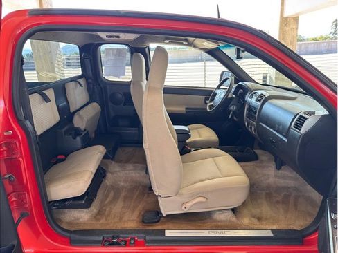 Used 2008 GMC Canyon SLE image 14