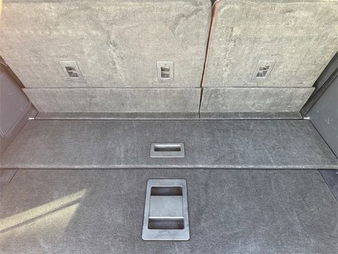 Used 2024 Ford Expedition Max Limited image 12