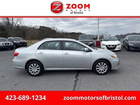 Used 2013 Toyota Corolla LE image 1