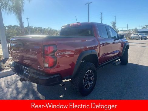 Used 2024 Chevrolet Colorado ZR2 w/ Technology Package image 9