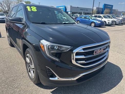 Used 2018 GMC Terrain SLT w/ Preferred Package FWD image 1