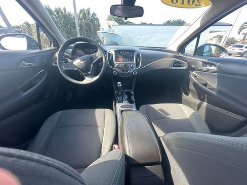 Used 2016 Chevrolet Cruze LT w/ Sun And Sound Package image 21