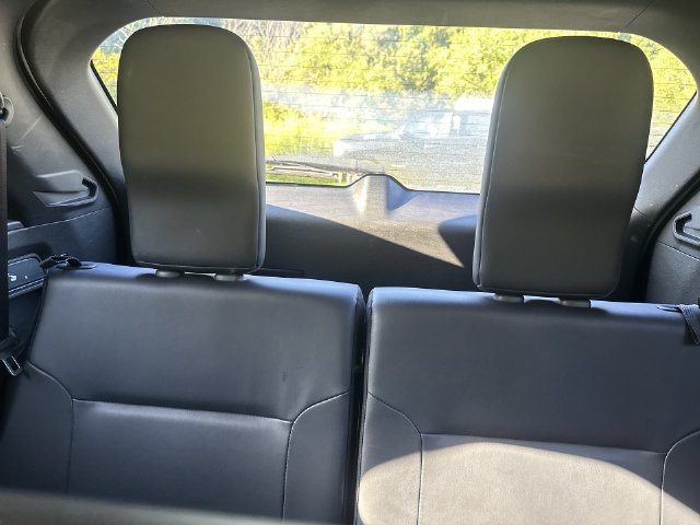 Used 2025 Mitsubishi Outlander SE AWD/4WD image 35