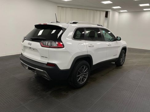 Used 2019 Jeep Cherokee Limited w/ Luxury Group AWD/4WD image 3