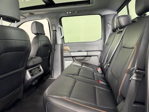 Used 2025 Ford F350 Lariat w/ Lariat Ultimate Package image 28