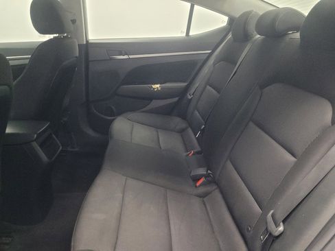 Used 2018 Hyundai Elantra SEL image 18