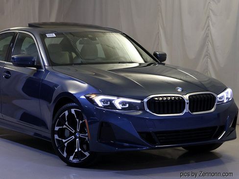 Certified 2026 BMW 330i xDrive Sedan AWD/4WD image 2