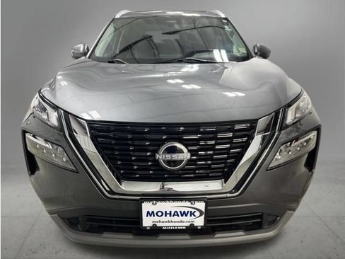 Used 2023 Nissan Rogue SV w/ SV Premium B Package AWD/4WD image 9