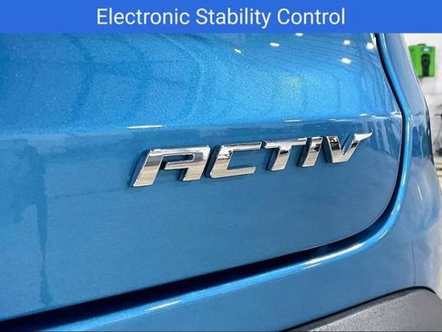 Used 2025 Chevrolet Trax ACTIV w/ Driver Confidence Package FWD image 23