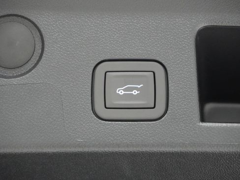 New 2026 Chevrolet Equinox RS w/ Convenience Package III image 7