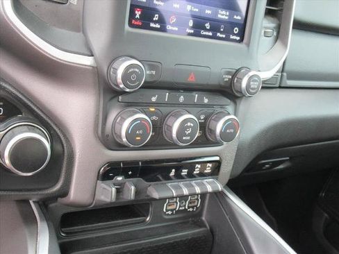 Used 2021 RAM 1500 Big Horn image 24