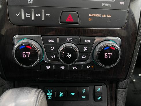 Used 2017 Chevrolet Traverse LT AWD/4WD image 25