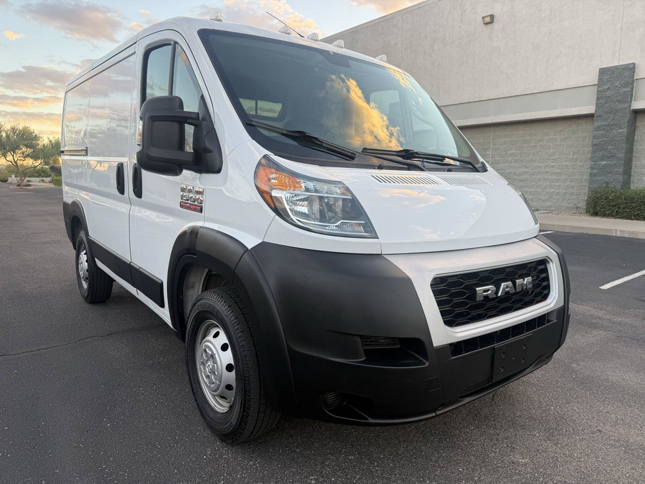 Used 2020 RAM ProMaster 1500 w/ Interior Convenience Group FWD image 1