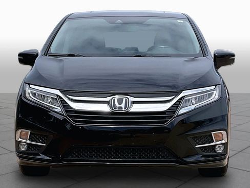 Used 2018 Honda Odyssey Touring image 4