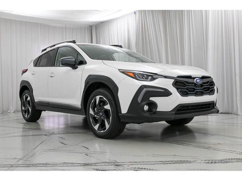 New 2025 Subaru Crosstrek 2.5i Limited w/ Crosstrek Mirror Package image 2