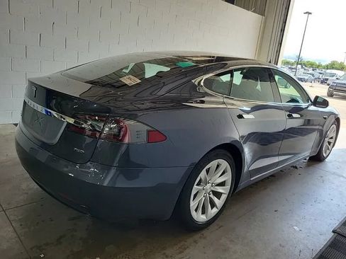 Used 2017 Tesla Model S 75D AWD/4WD image 4