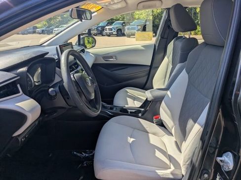 Used 2020 Toyota Corolla LE w/ LE Convenience Package FWD image 15
