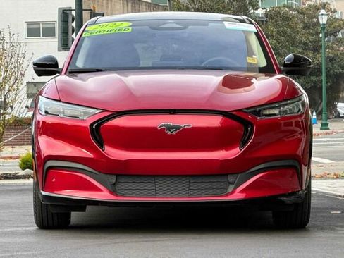 Certified 2022 Ford Mustang Mach-E Premium image 6