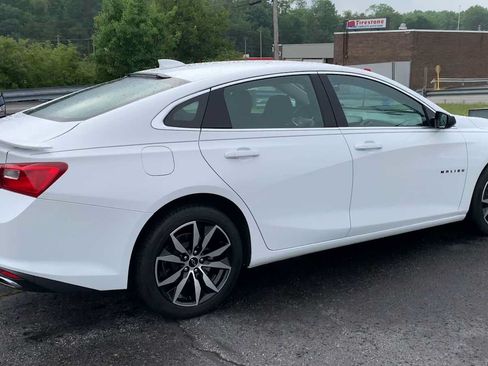 Used 2023 Chevrolet Malibu RS FWD image 8