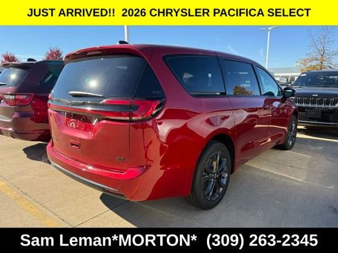 New 2026 Chrysler Pacifica Select image 6