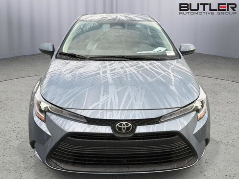 New 2026 Toyota Corolla LE FWD image 9