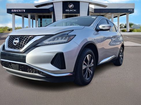 Used 2019 Nissan Murano S image 4